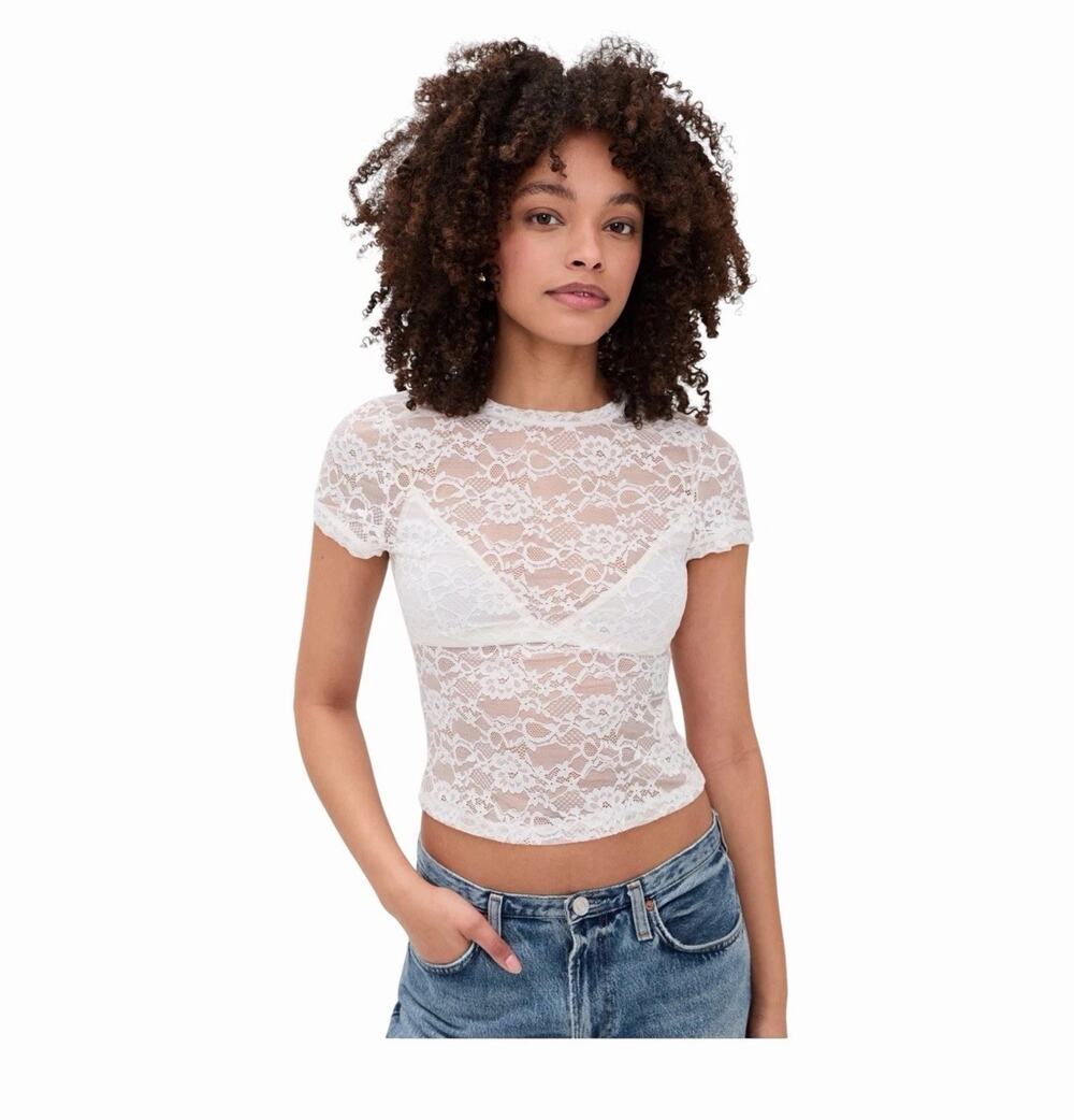 Alice + Olivia NWT Floral Lace Top Off White Short Sleeve Blouse Women’s Small